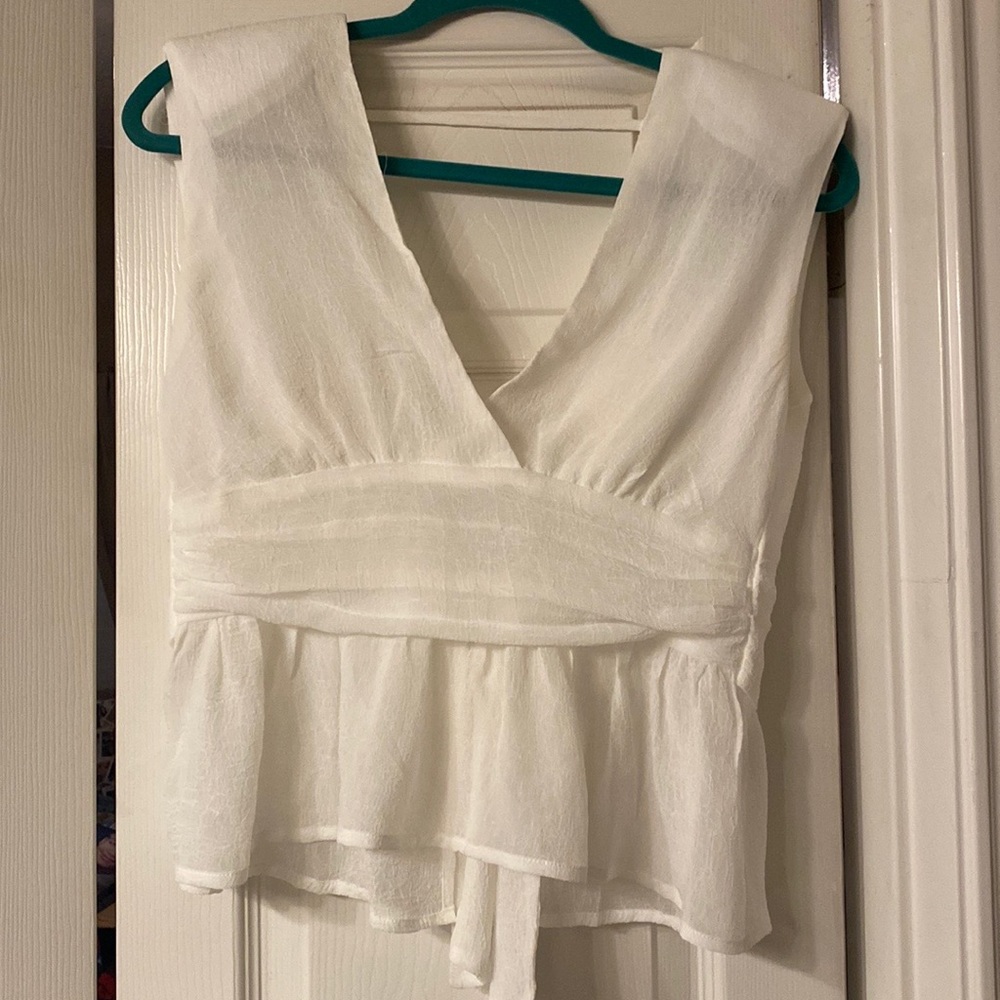Ro & De white open tie back top